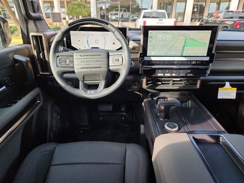 New 2025 GMC Hummer EV 2X AWD/4WD image 9