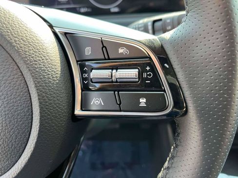 Used 2025 Kia Seltos SX AWD/4WD image 19