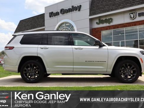 New 2026 Jeep Grand Cherokee L Limited AWD/4WD image 1