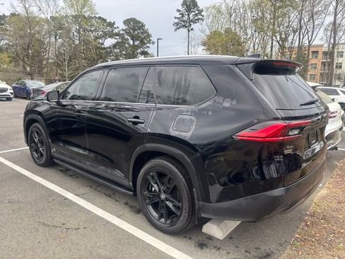 Used 2024 Toyota Grand Highlander Limited image 4