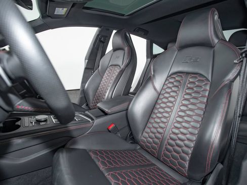 Used 2019 Audi RS 5 Sportback w/ Black Optic Carbon Package AWD/4WD image 3