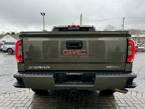Used 2018 GMC Sierra 1500 Denali w/ Denali Ultimate Package image 10