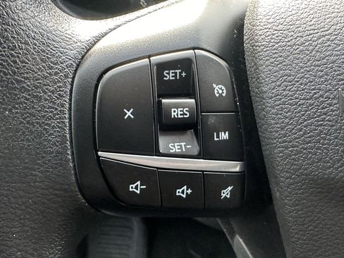 Used 2023 Ford Transit 350 XL image 24