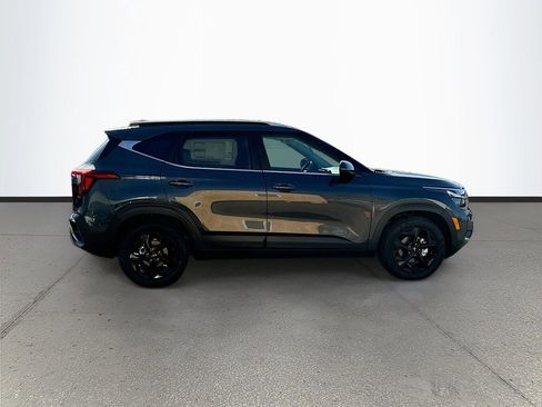New 2026 Kia Seltos EX FWD image 8