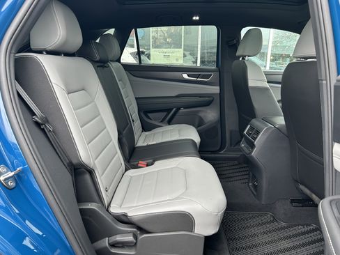 Certified 2025 Volkswagen Atlas Cross Sport SEL R-Line image 26