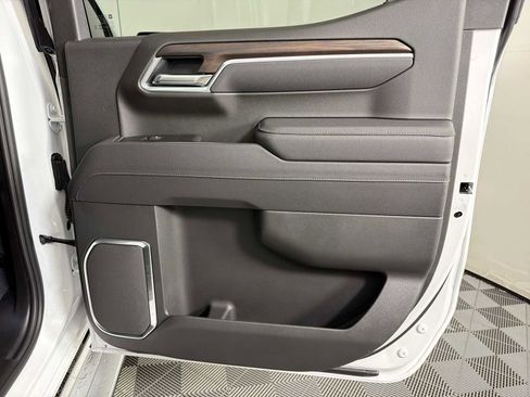 New 2026 GMC Sierra 1500 SLT w/ SLT Premium Plus Package image 28