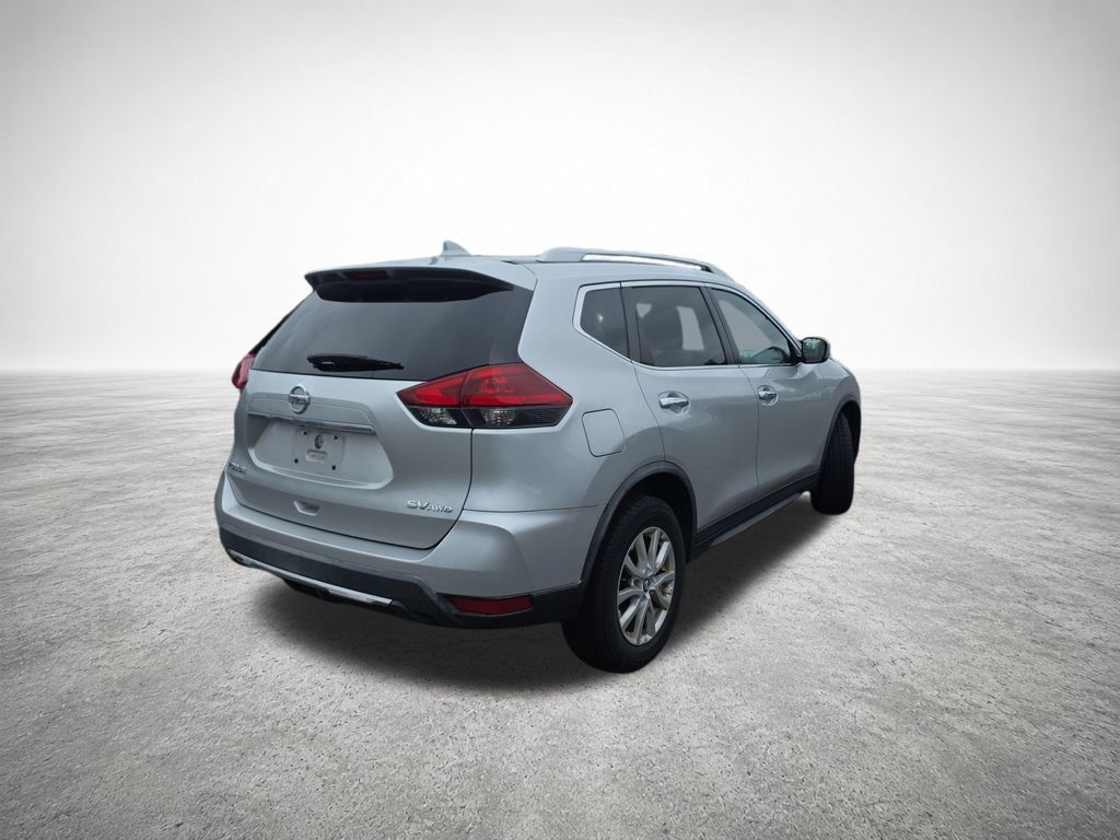 Used 2018 Nissan Rogue SV AWD/4WD image 8