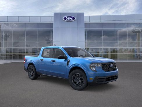 New 2026 Ford Maverick XLT w/ XLT Luxury Package AWD/4WD image 7