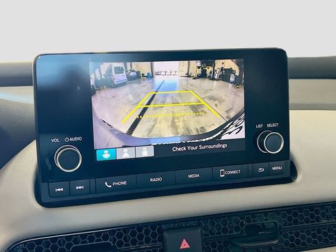 Used 2024 Honda HR-V LX image 13