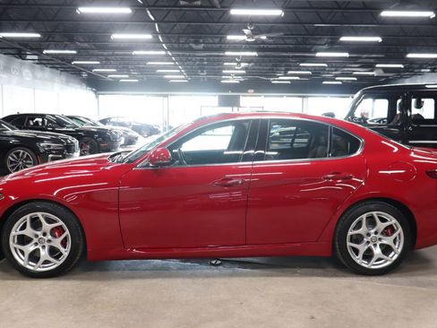 Used 2021 Alfa Romeo Giulia Ti w/ Active Assist 2 Package TI image 2