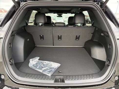 New 2026 GMC Terrain AT4 w/ Convenience Package III image 24