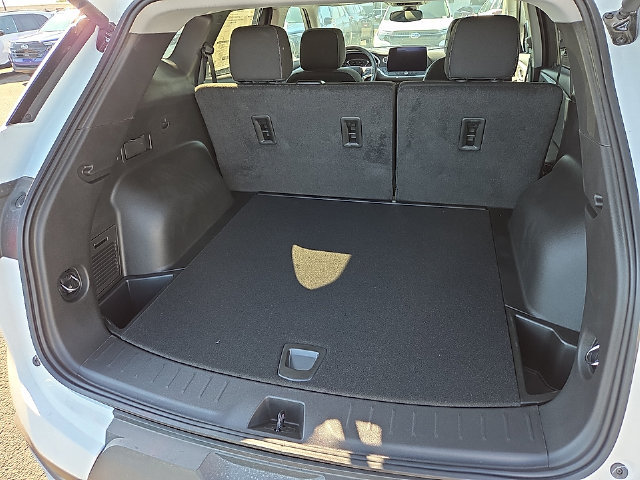 New 2026 Chevrolet Blazer LT w/ Convenience Package FWD image 5