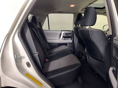 Used 2012 Toyota 4Runner SR5 w/ Convenience Pkg AWD/4WD image 15