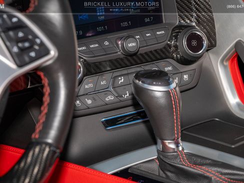 Used 2019 Chevrolet Corvette ZR1 RWD image 21