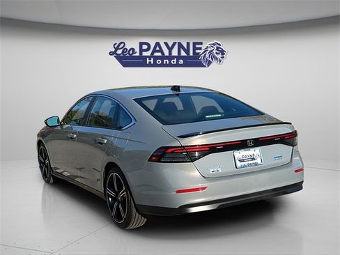 Certified 2025 Honda Accord Sport image 8