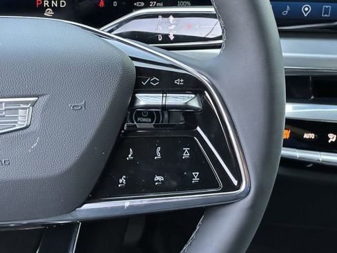 New 2025 Cadillac Lyriq Luxury image 14