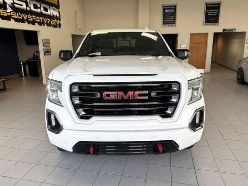 Used 2021 GMC Sierra 1500 AT4 w/ AT4 Premium Package AWD/4WD image 3