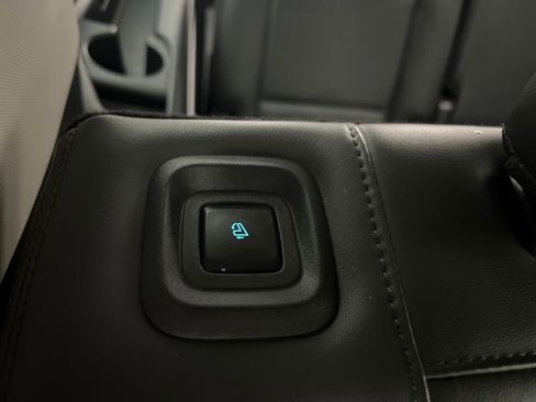 Used 2025 Ford Expedition Max Active image 20