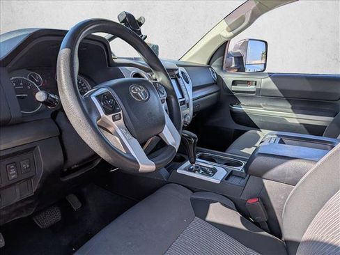 Used 2014 Toyota Tundra SR5 image 9