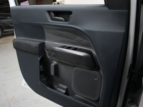 Used 2024 Ford Maverick XL image 20