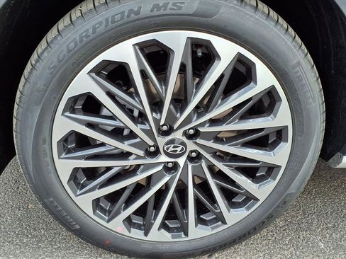 New 2026 Hyundai Palisade Calligraphy FWD image 4