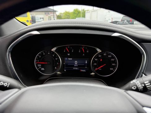 Used 2020 Chevrolet Blazer LT FWD image 13