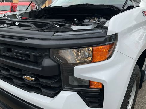 Used 2025 Chevrolet Silverado 1500 W/T w/ Z71 Off-Road Package AWD/4WD image 22