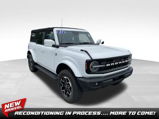 Used 2023 Ford Bronco Outer Banks AWD/4WD video 1