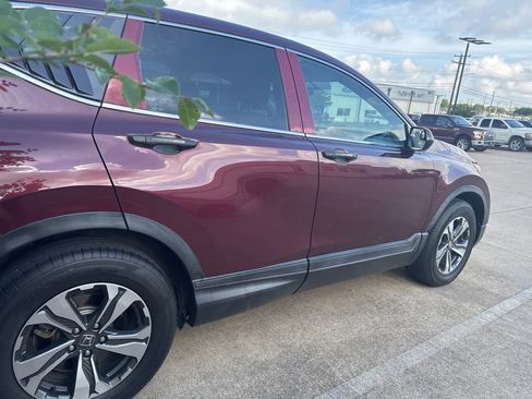 Used 2019 Honda CR-V LX image 4