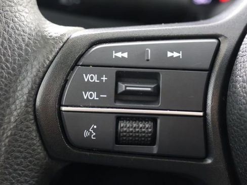 Used 2023 Honda Accord LX image 11