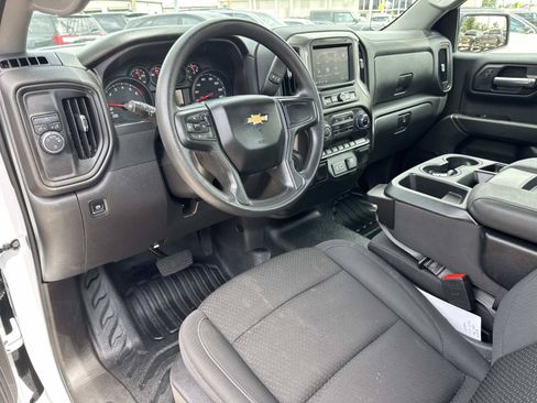 Used 2025 Chevrolet Silverado 1500 W/T RWD image 16
