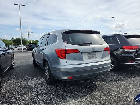 Used 2016 Honda Pilot EX image 5