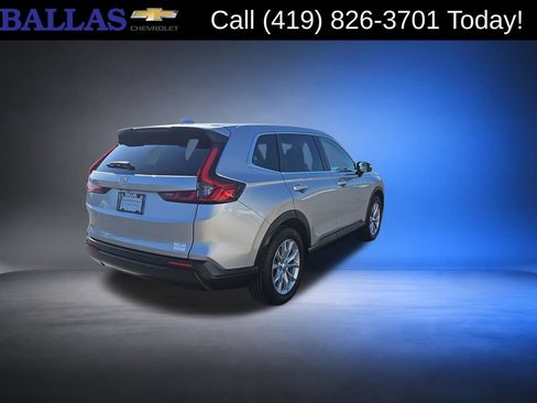 Used 2025 Honda CR-V EX image 8