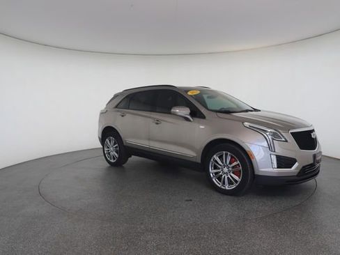 Used 2023 Cadillac XT5 Sportv w/ LPO, Floor Liner Package image 27