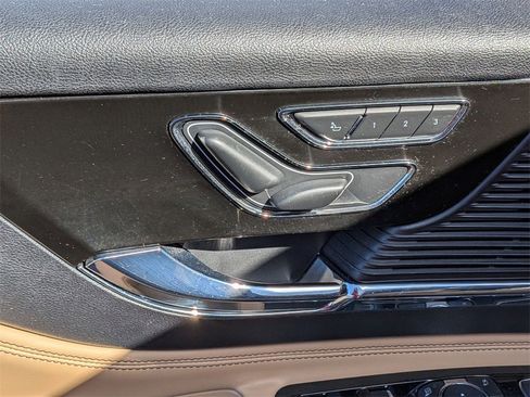 Used 2022 Lincoln Corsair Reserve w/ Equipment Group 201A image 12