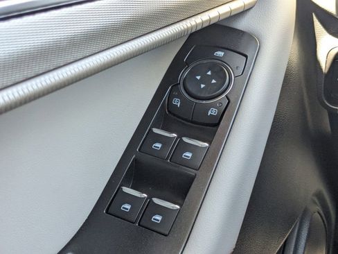 New 2026 Ford Explorer Active w/ Active Comfort Package image 28