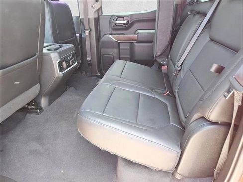 Used 2020 GMC Sierra 1500 SLT RWD image 11
