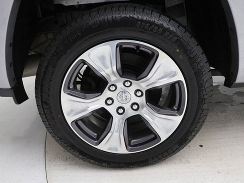 Used 2022 RAM 1500 Laramie image 9