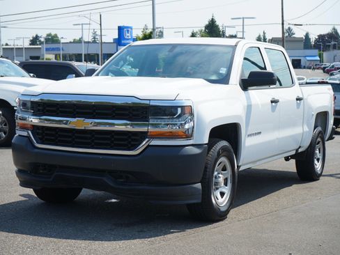 Used 2019 Chevrolet Silverado 3500 W/T AWD/4WD image 1