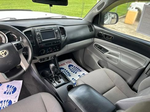 Used 2013 Toyota Tacoma PreRunner w/ Convenience Pkg RWD image 25