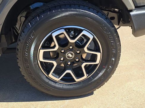 New 2026 Ford Bronco Outer Banks image 36