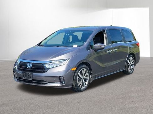 Used 2024 Honda Odyssey Touring image 1