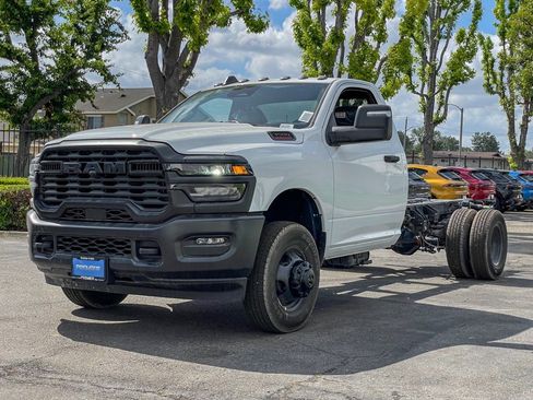 New 2025 RAM 3500 Tradesman image 2