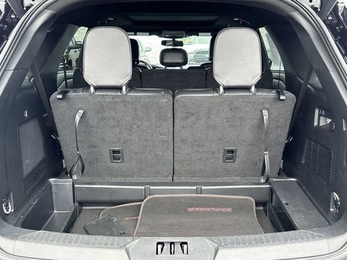 Used 2024 Ford Explorer ST-Line w/ Class IV Trailer Tow Package AWD/4WD image 16