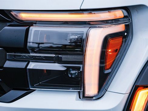 Used 2025 Ford F150 Raptor image 7