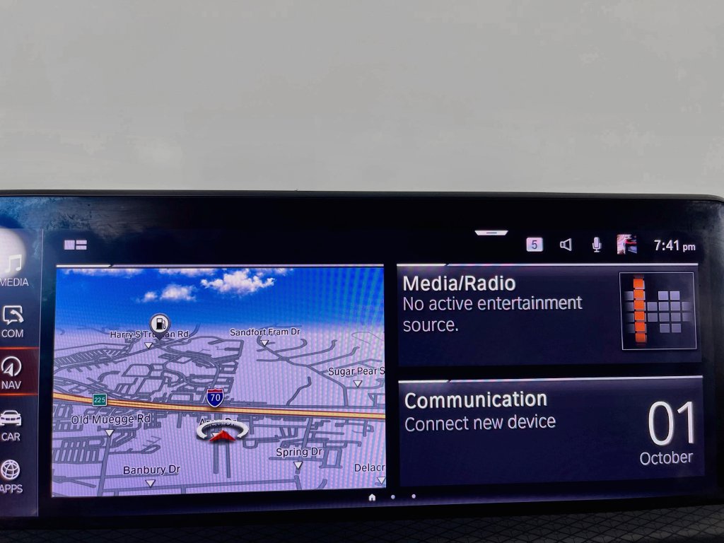 Used 2023 BMW X4 xDrive30i w/ Premium Essential Package AWD/4WD image 15