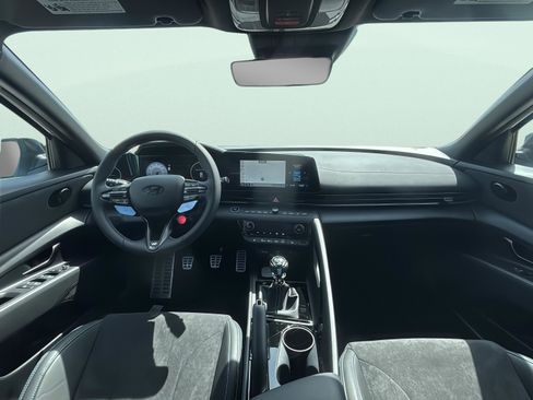 New 2026 Hyundai Elantra N FWD image 9