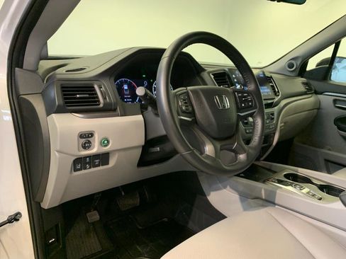 Used 2024 Honda Ridgeline RTL image 16