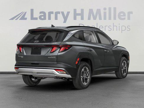 New 2026 Hyundai Tucson Blue SE AWD/4WD image 2