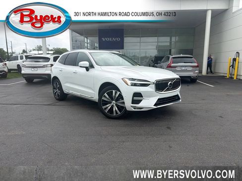 Used 2023 Volvo XC60 B5 Plus w/ Climate Package AWD/4WD image 1